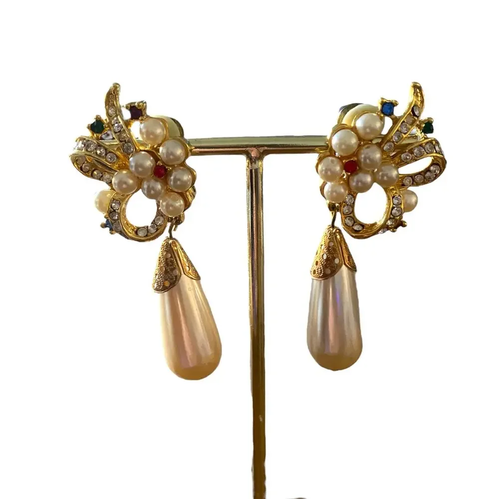 Gorgeous Vintage French designer Clip-on Drop Earrings - 3